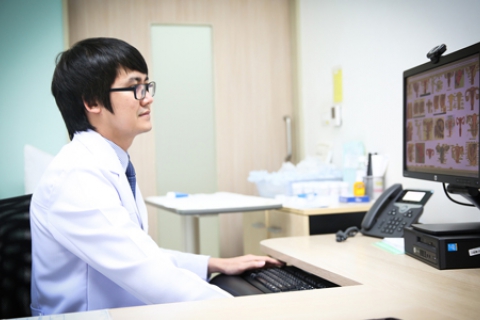 Minimally Invasive Gynecologic Surgery
